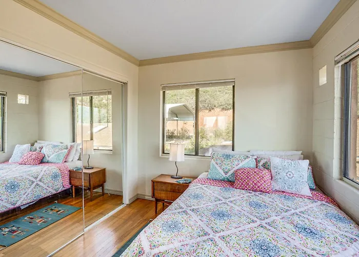 Holiday home Sunroom + Sauna! Mtn-view *