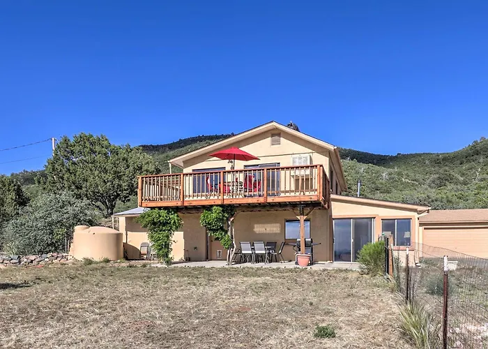 Holiday home Sunroom + Sauna! Mtn-view *